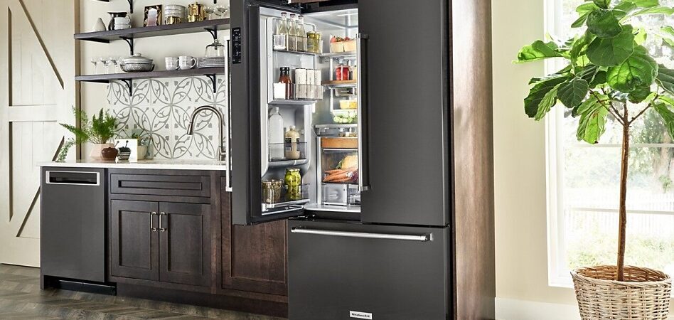 How Do French Door Fridges Differ From Side By Side Refrigerators?