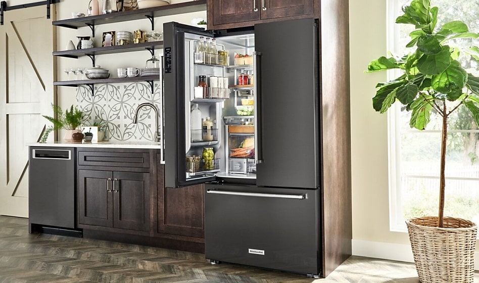 How Do French Door Fridges Differ From Side By Side Refrigerators?