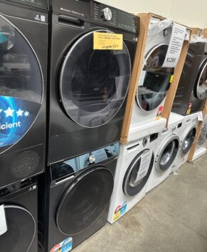 Pair Hisense 10kg Front Load Washer HWFS1015AB & Hisense 9kg Series 7 Heat Pump Dryer (Charcoal Black) HDFS90HAB